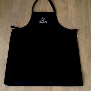 Premium Uniforms Black Chef Bib Apron Adjustable Strap Pockets Stem Wine NWOT